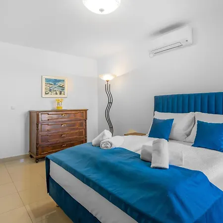 4 Bedroom Amazing In Tatil Evi